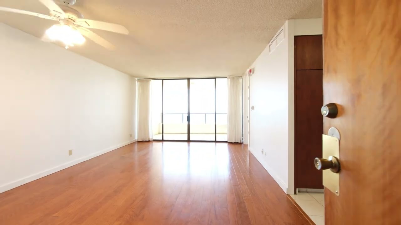The best of both worlds! 1600 Ala Moana Blvd., #2902 | Yacht Harbor Towers Video Tour