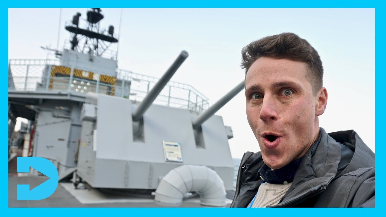 NORTH KOREAN SUBMARINE caught in South Korea