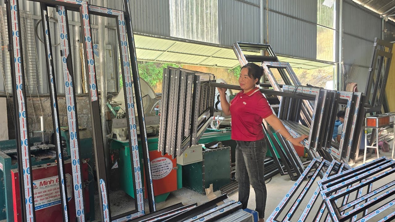 Loan is urgently completing a project worth more than 20,000 USD.