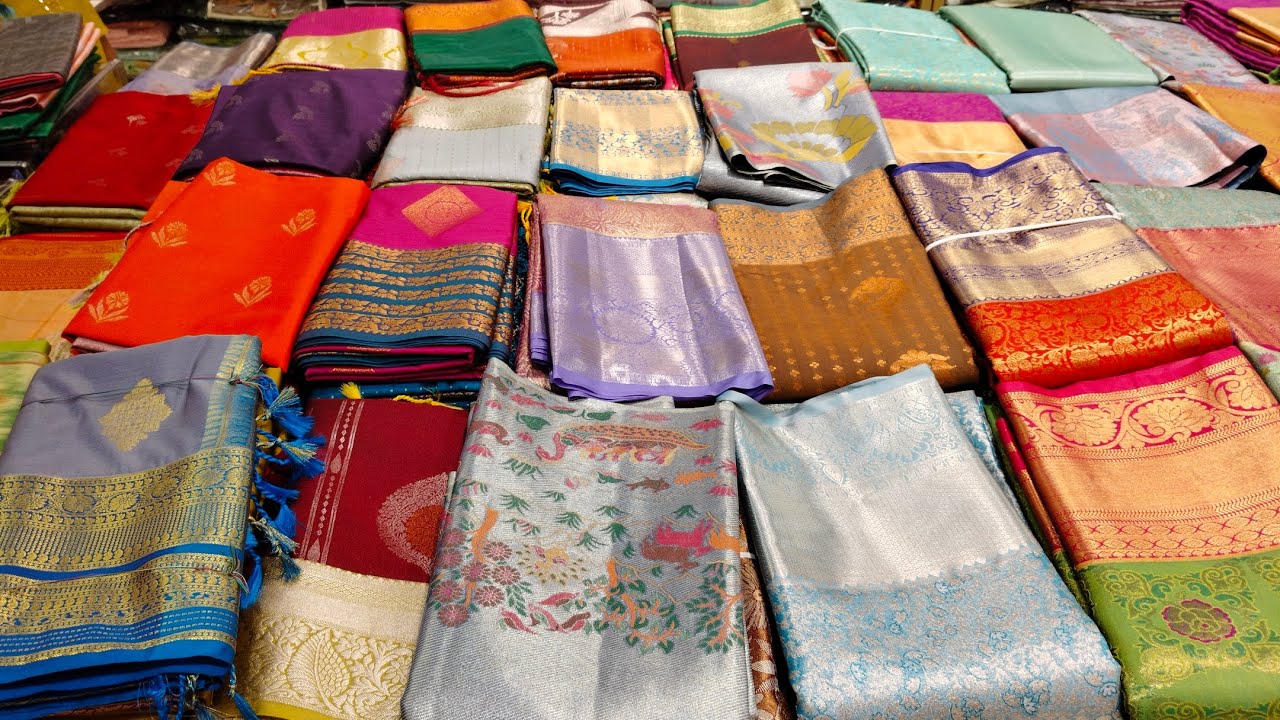 South India Shopping mall latest sarees#shopping #newcollection #offers #latestsarees #trendingsaree