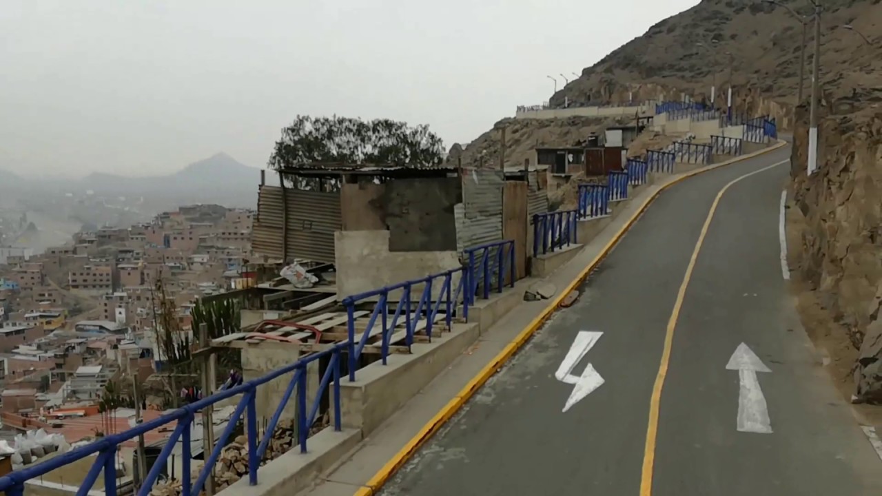 Subida al cerro San Cristóbal Lima Perú
