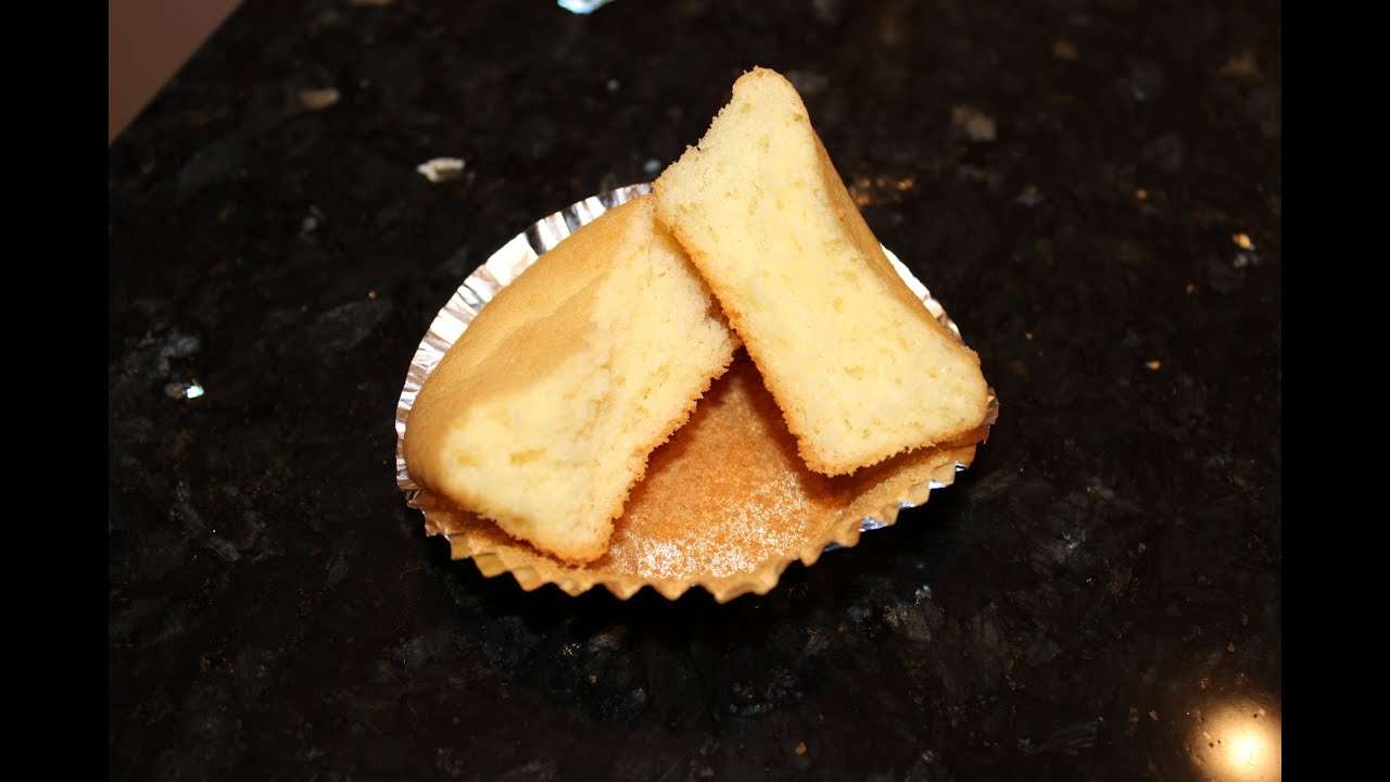 How to Make Vanilla Mochi Cupcakes - 糯米小蛋糕