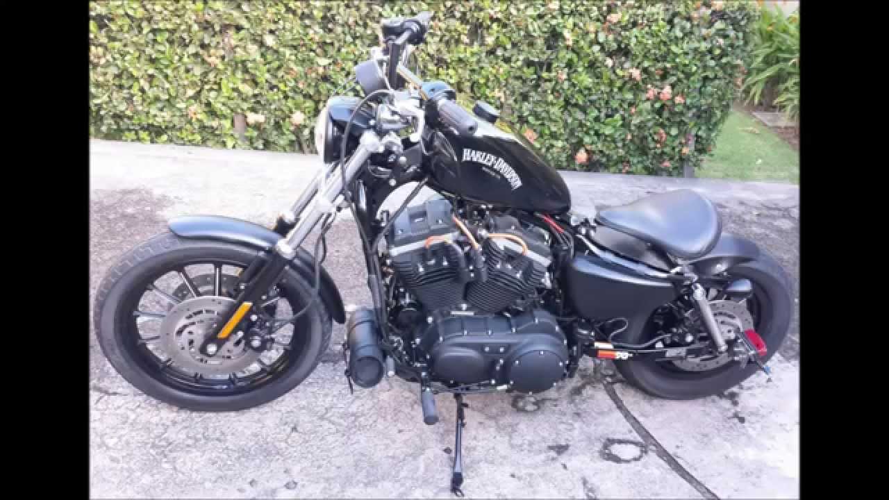 HARLEY DAVIDSON - SPORTSTER 883R BOBBER