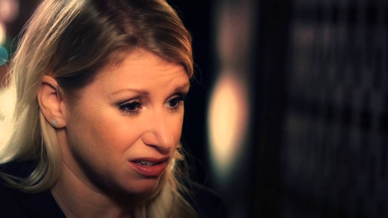 Cathy Gauthier Promo - Pas trop catholique