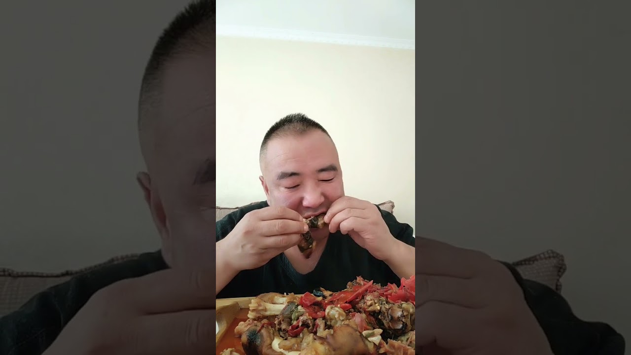 Spicy mutton hoof