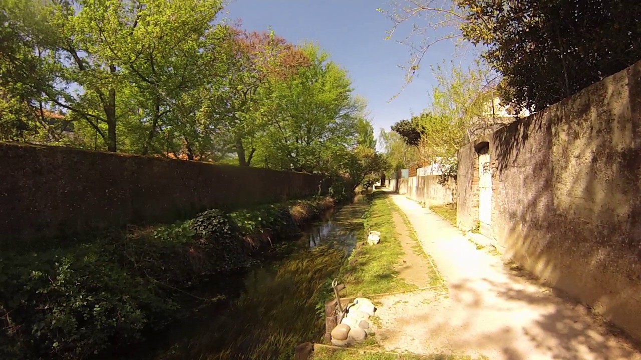 Le canal de La Marquise à Valence (Drôme)