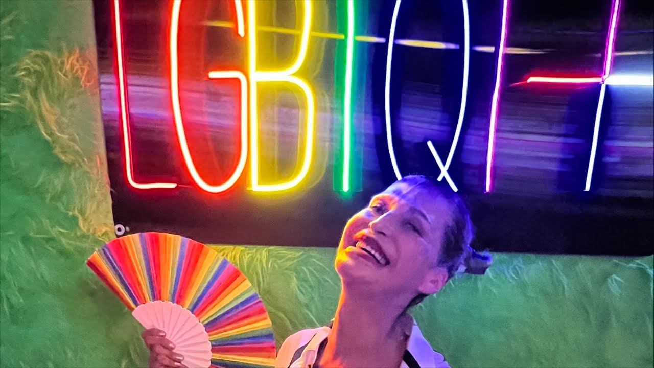 Alejandra Bogue Gomez está realizando una transmisión en vivo