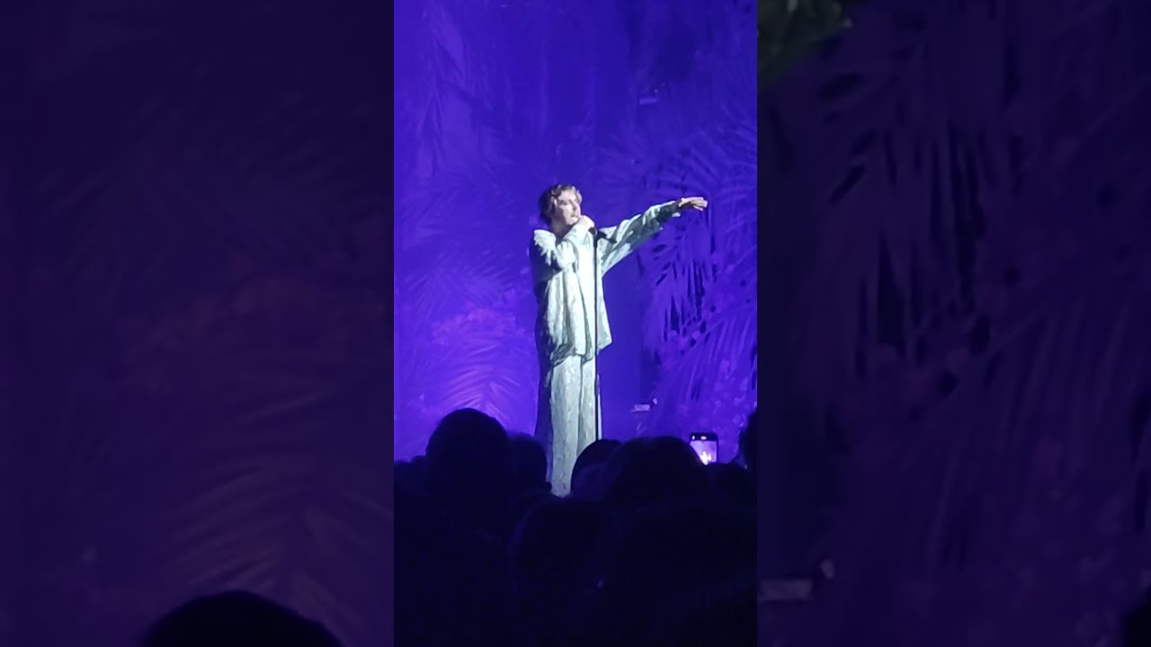 Oscar and The Wolf - Losing My Religion (REM cover)  Live Ancienne Belgique 16/12/25