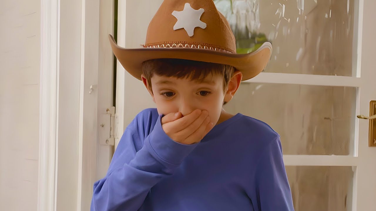 THE BROKEN VASE! 😞 🏺 | TOPSY & TIM | WildBrain Kids