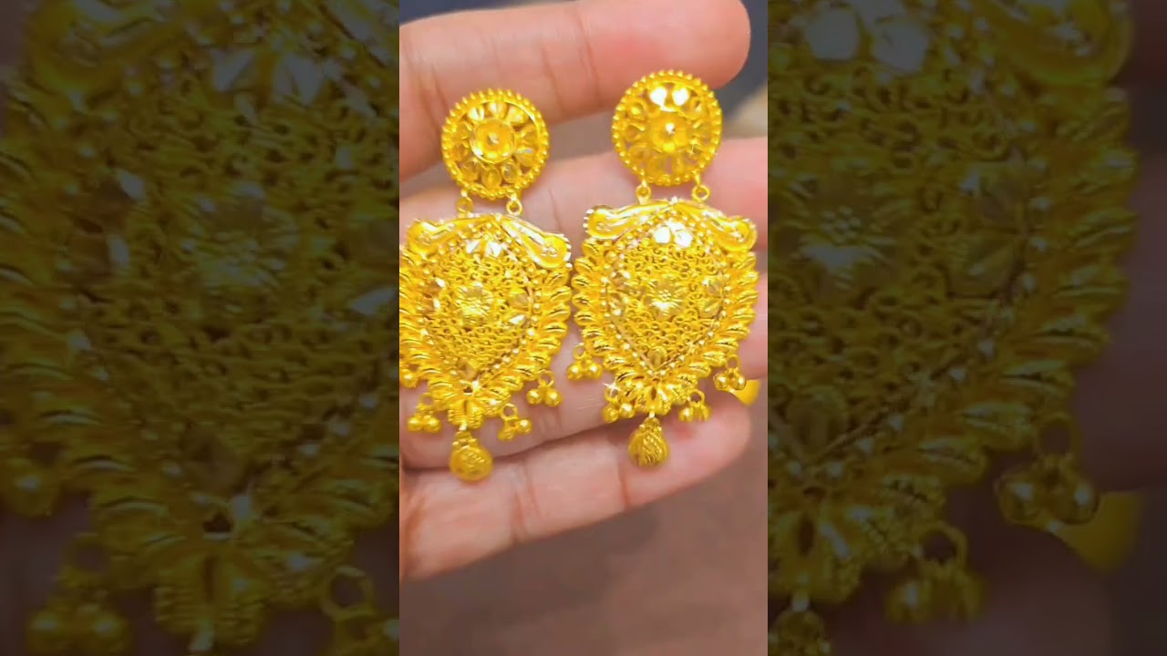 Gold jhumki earrings design 