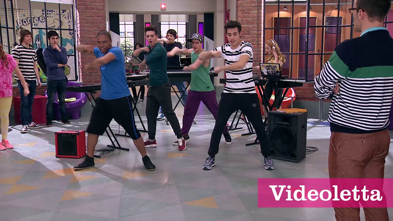 Violetta 3 English: Guys sing 
