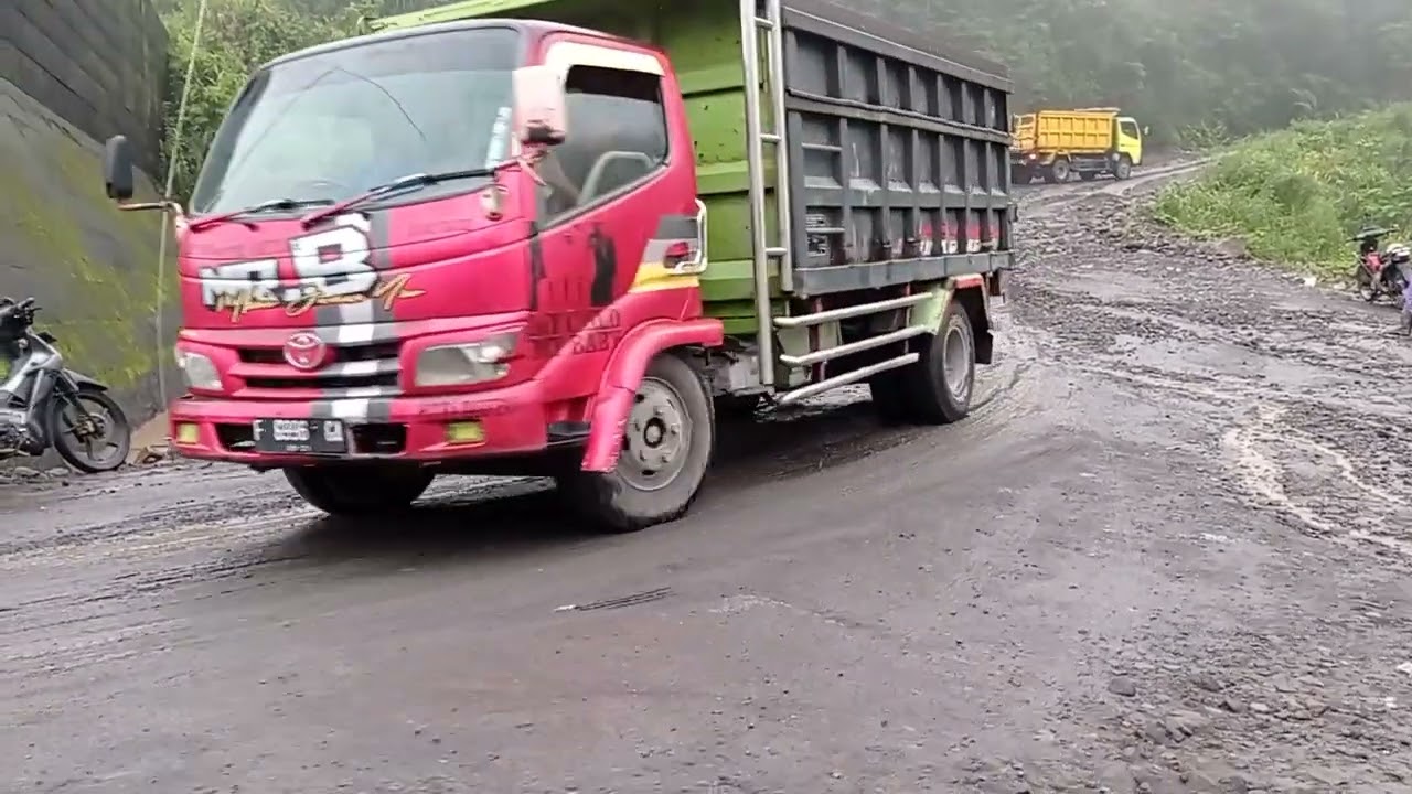 truck merapi