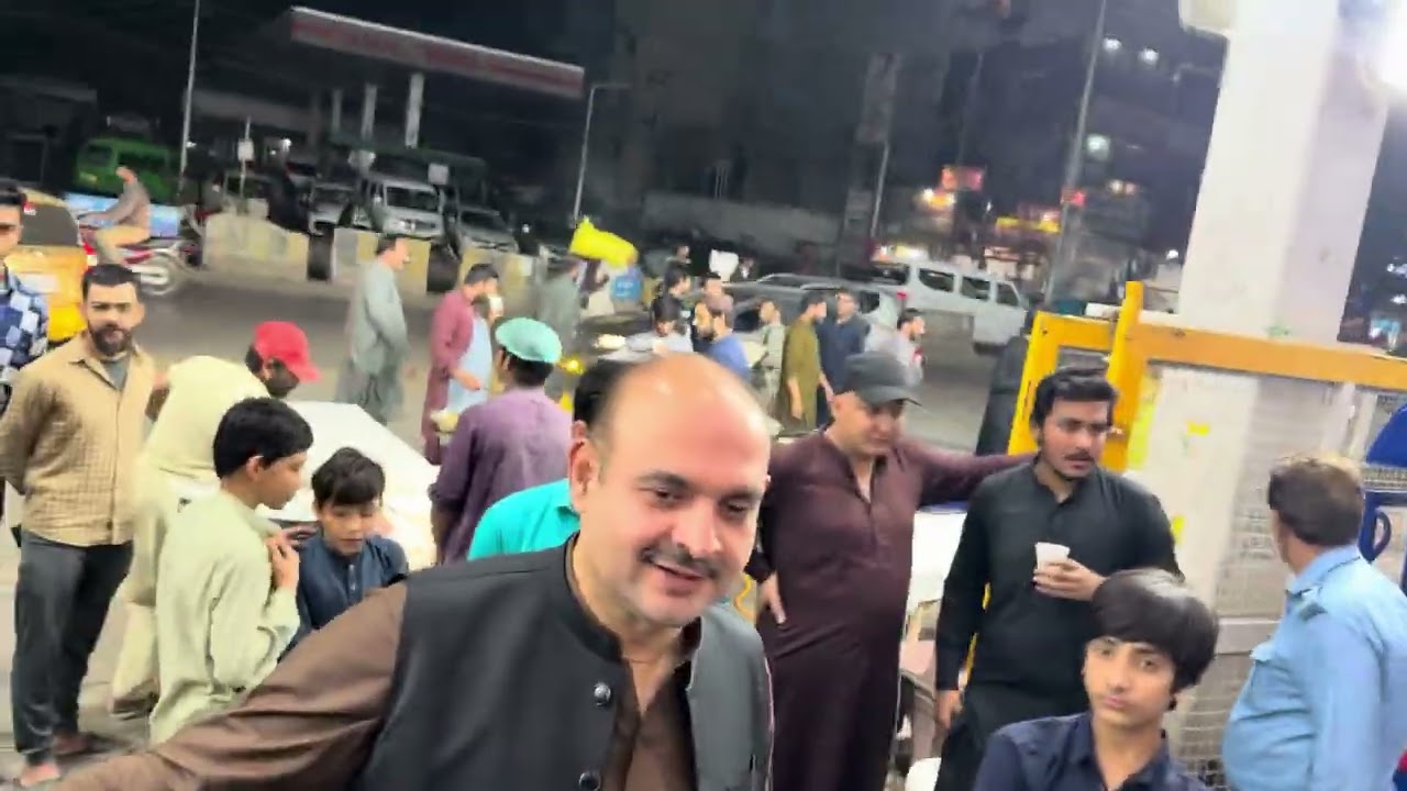 سب دوست  آ جائے ہم آپ کا انتظار کر رہے ہیں ہمیں خدمت کا موقع دیں