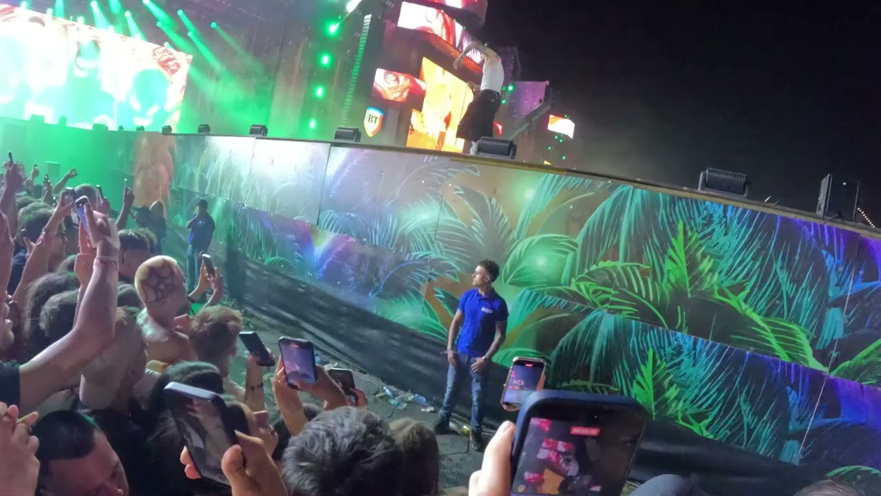 YEAT (Beach Please 2025 Day 1) - Full Set