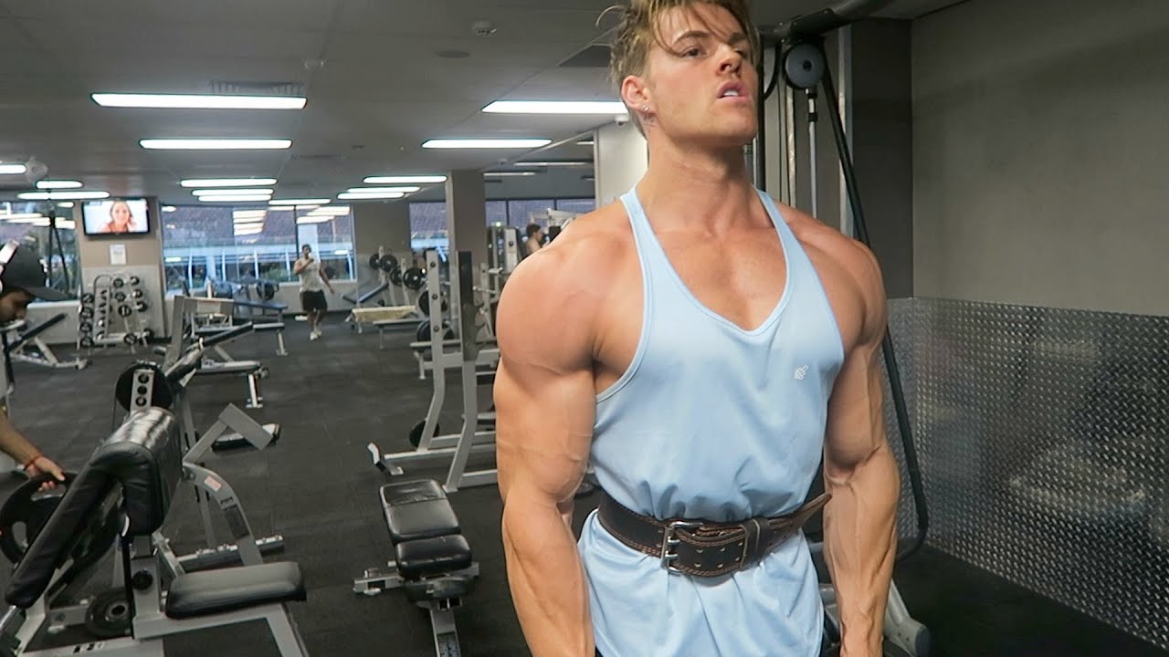 Pre Workout Of The Gods & Shoulders