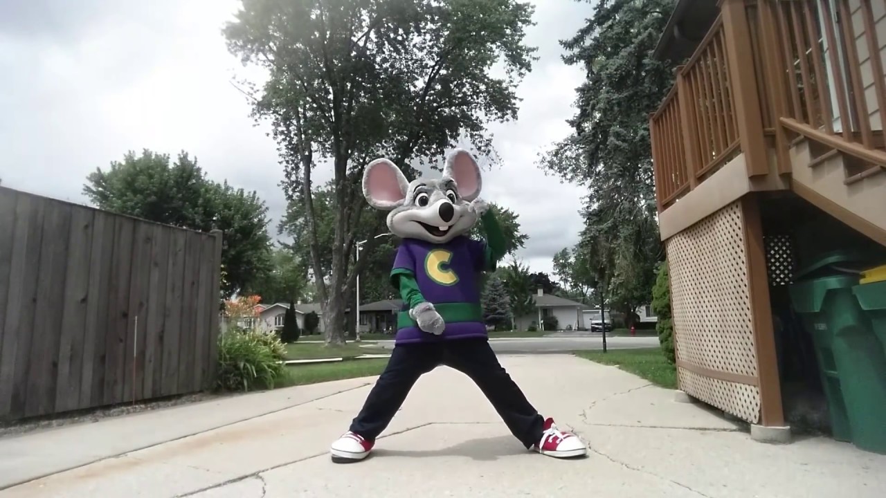 Chuck E Cheese - Pokemon Theme