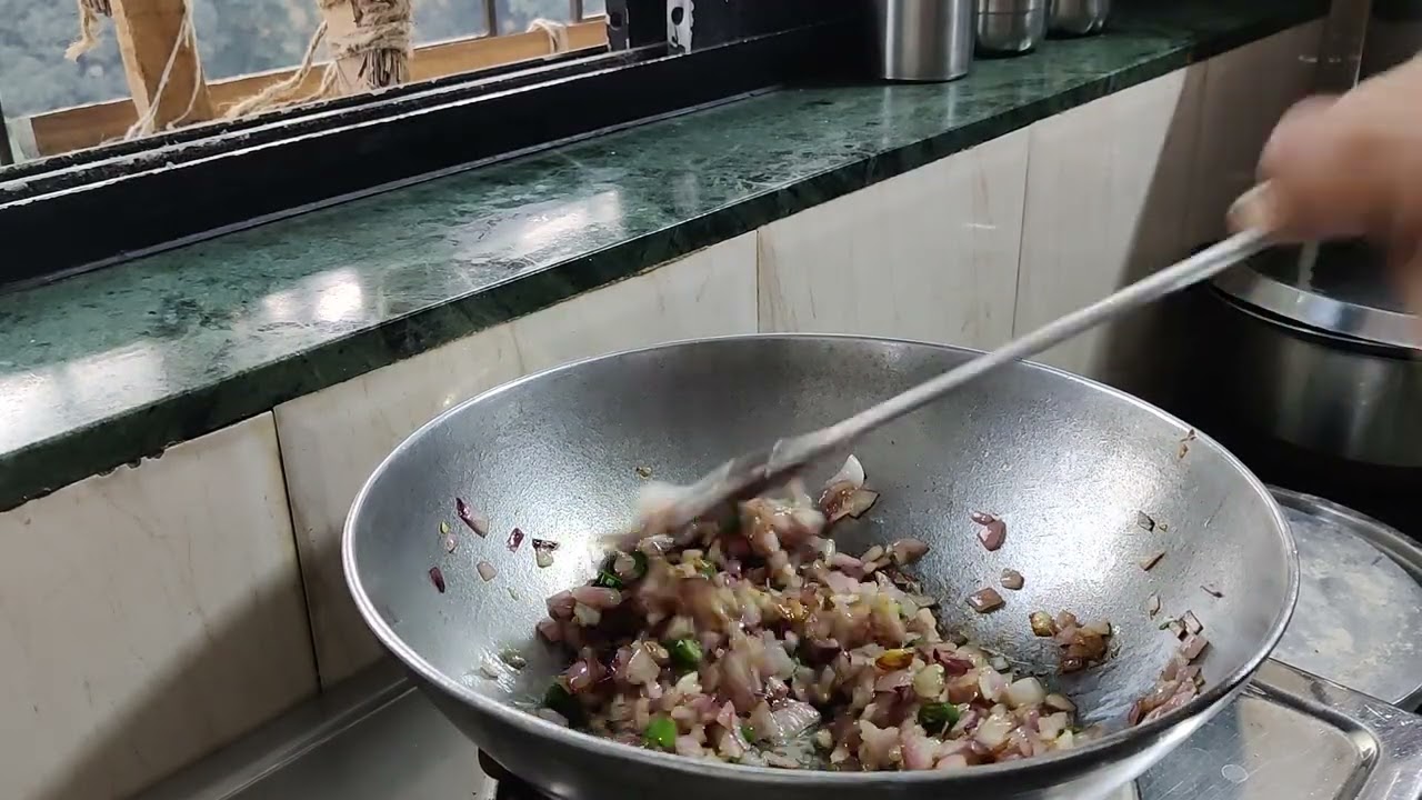 # # पौष्टिक अशी शेपू ची भाजी 😋😋
