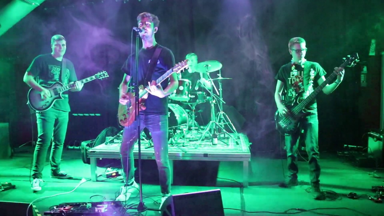 Lonesome Crowd - Heart Without A Home  (live @ Soundcafe Munich)