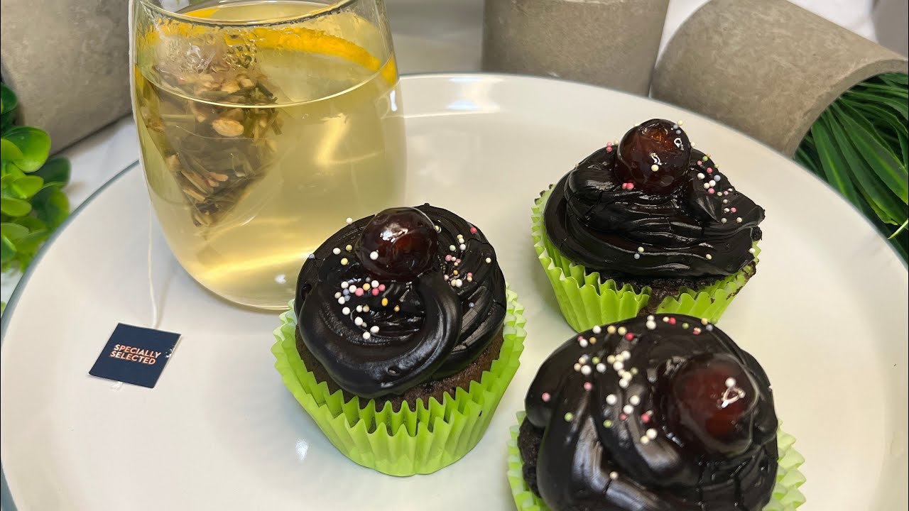 Moist Chocolate Cupcakes Recipe 