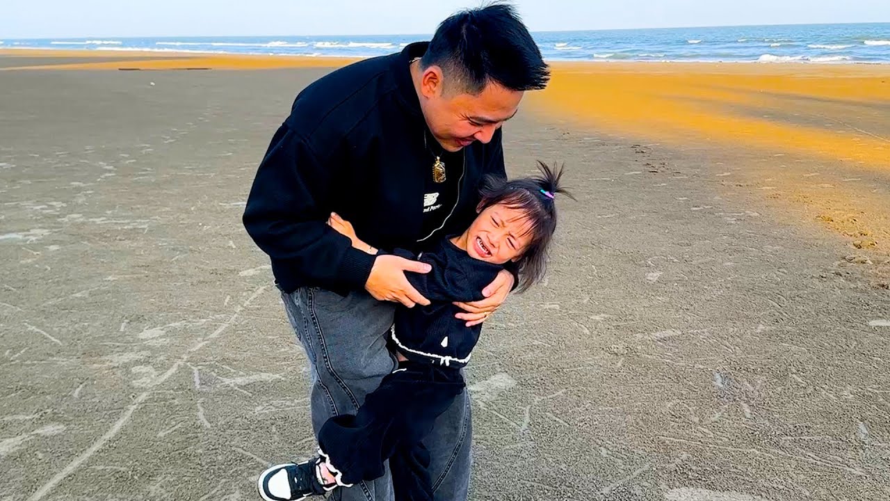 Diem, be brave! Your father is here to help you overcome your fear