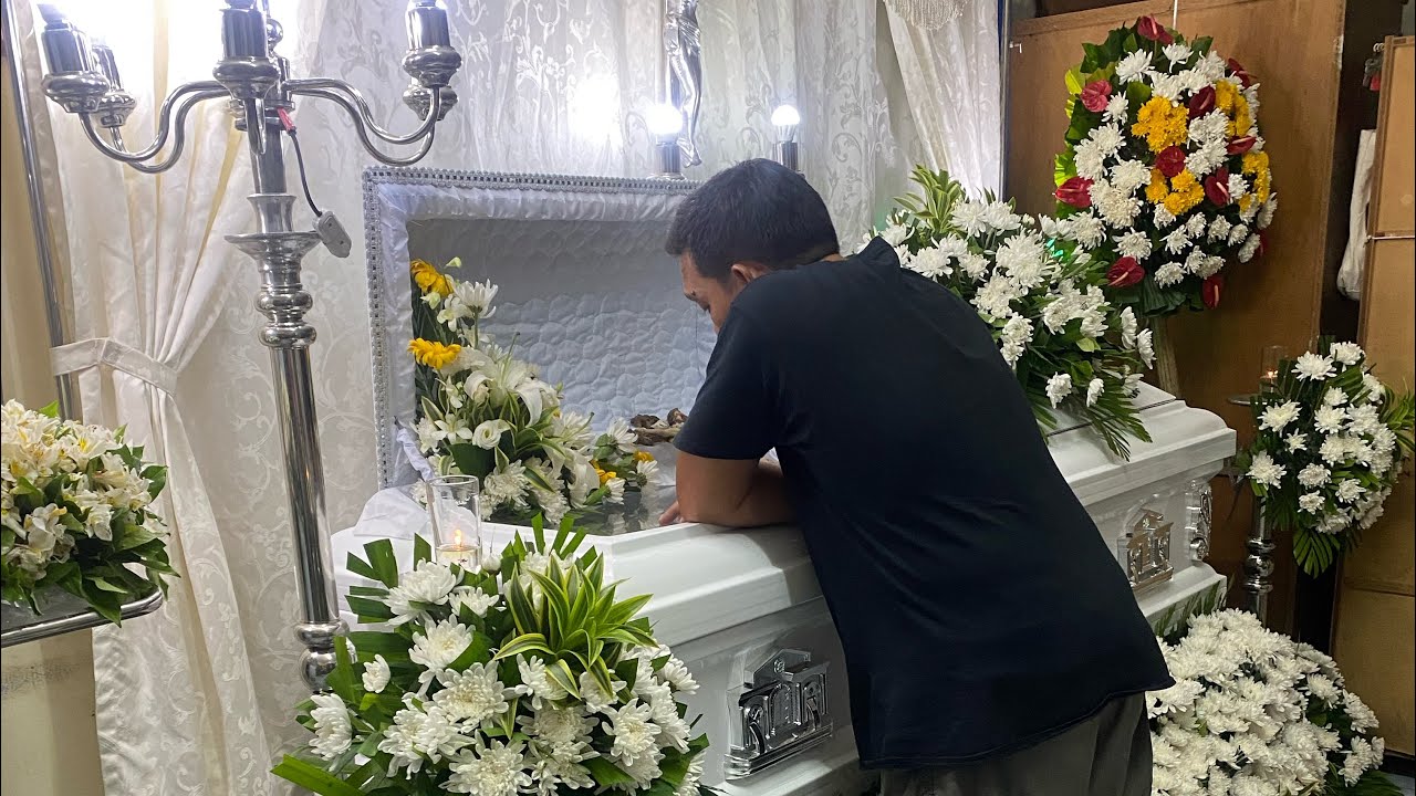 “Kabilang Buhay” uncle tata (Jessie gran galus) Libing with family and friends