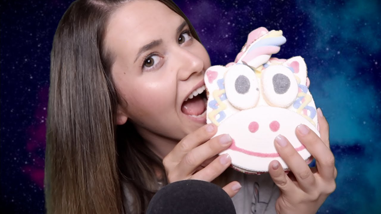 ASMR XXL Unicorn Marshmallow 🦄 Crunchy&Chewy | Eatingsounds in German/Deutsch