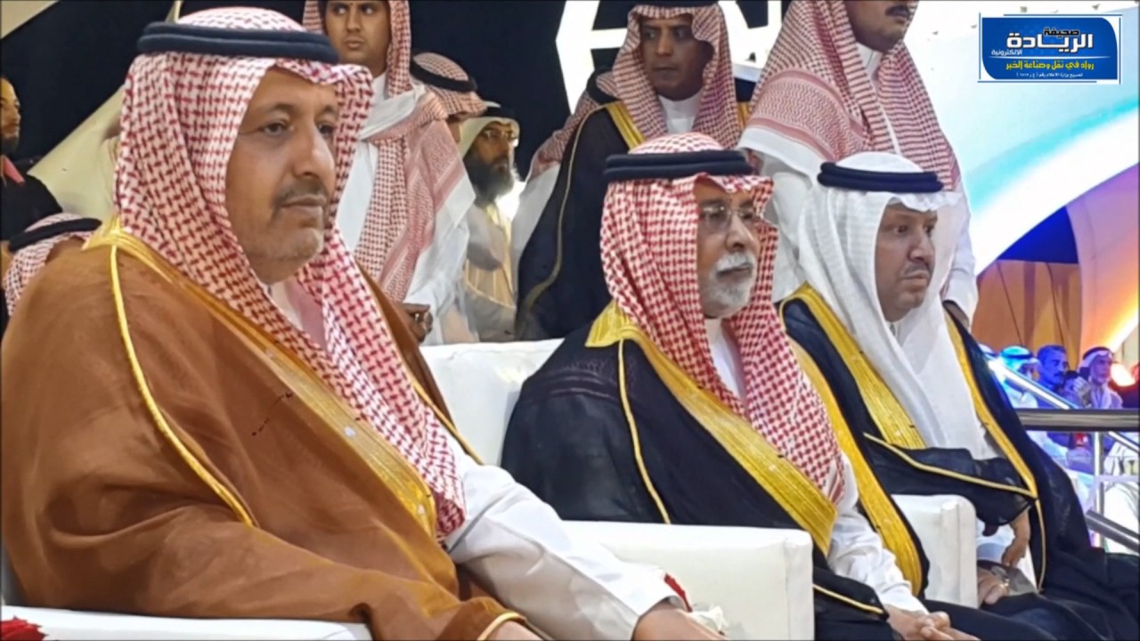 أمير الباحة يفتتح ملعب الشيخ علي الحمراني يرحمه الله بمحافظة # بلجرشي /تصوير عبدالله مراد