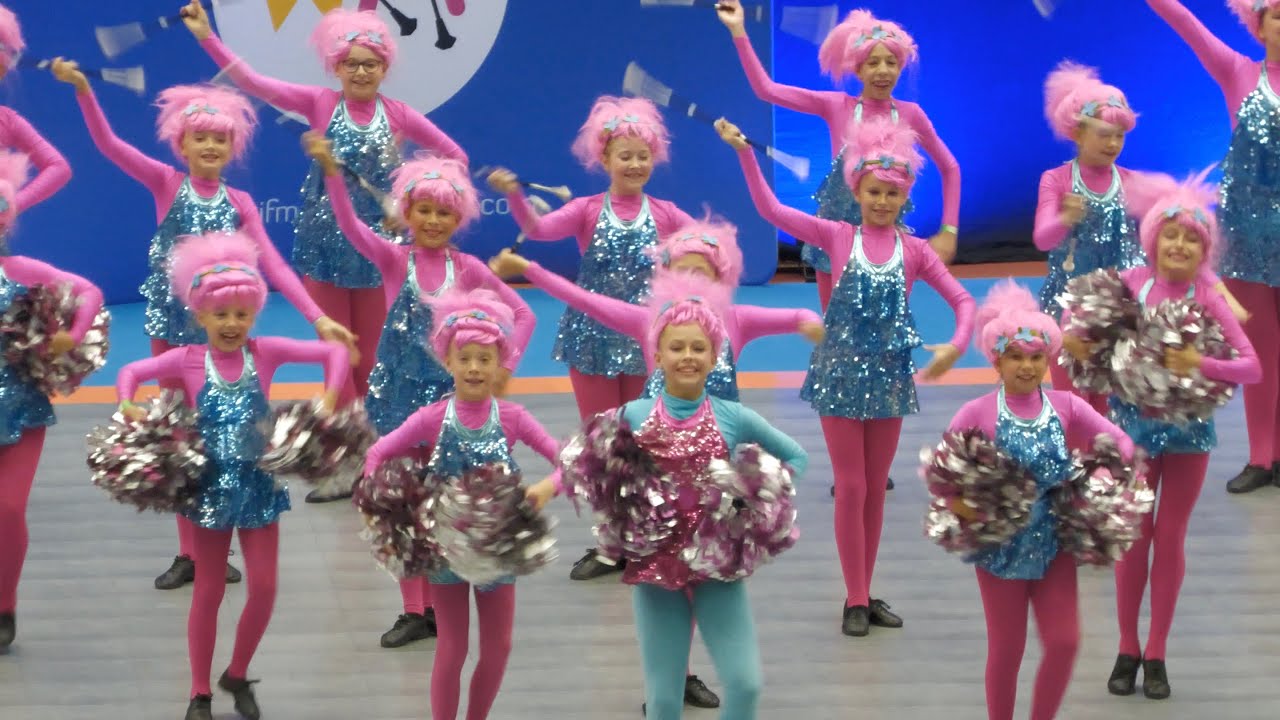 Majorettes *UKS CHARMS Bytom* mix / Mažoretky  - Ostrava 2025 WM Championship
