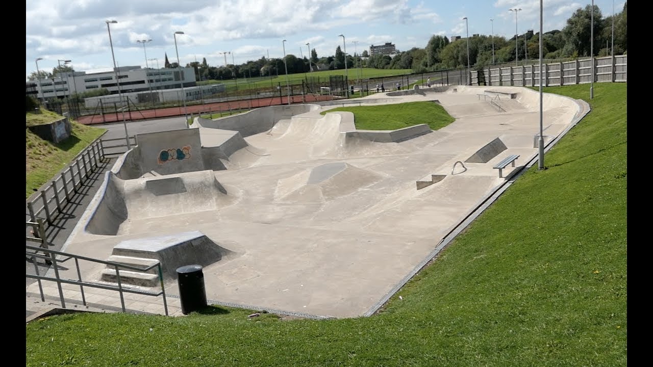 WE FOUND AN AMAZING SKATEPARK! TALL ORDER TOUR DAY 2