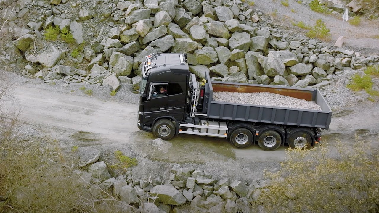 Volvo Trucks &ndash; Smooth maneuverability with Change Direction