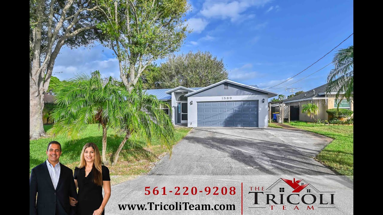 1589 NE Amy Ave Jensen Beach FL 34957
