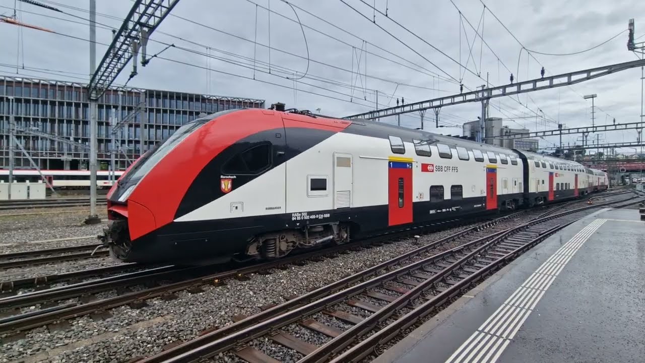 SBB CFF FFS - ZB - BLS  Zuge beim Bhf - Stazione - Gare  Lucerna - Luzern - Lucerne - 28 Agosto 2025