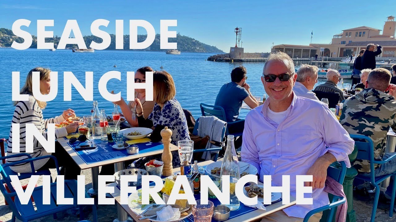 Choosing a restaurant in Villefranche-sur-Mer, French Riviera. Go with our gut or follow reviews?