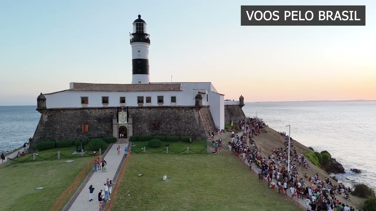 PRAIA DO FAROL DA BARRA