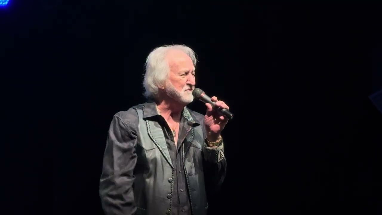 The Oak Ridge Boys / Sail Away, Gonna Take a Lot of River / American Made Farewell Tour