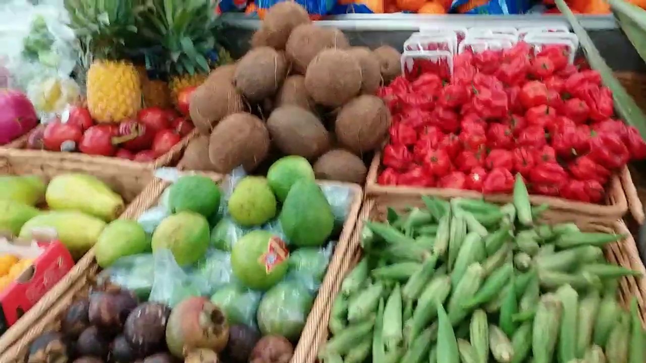 جولة في أكبر محل لبيع جميع انواع الخضر والفواكه من قلب فرنسا