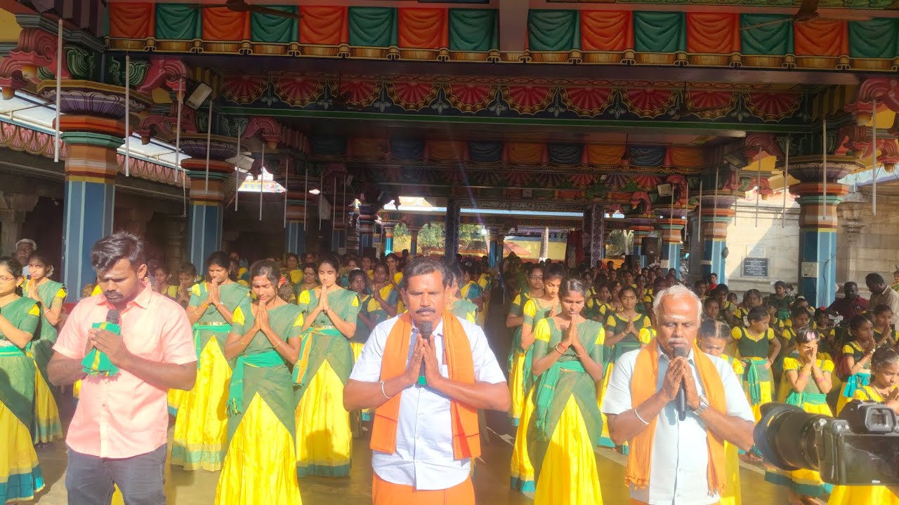 அழகில் சிறந்த சுப்பிரமணியர் ||  அன்னூர் ஸ்ரீ மன்னீஸ்வரர் திருக்கோயில் முன்பு வள்ளி கும்மியாட்டம் 