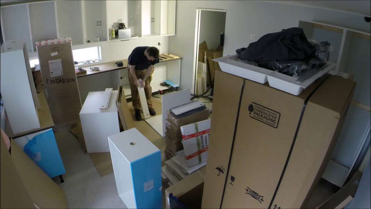 Montering av Designa kjøkken - timelapse