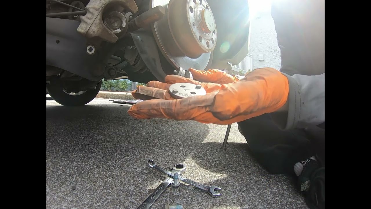2017 1.4L TSI VW Jetta Rear Brake Pad Replacement