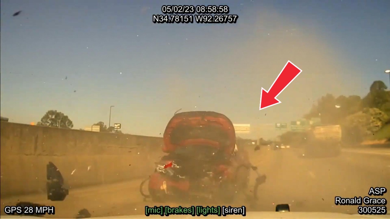 Most Dangerous High Speed Police Chases Caught on Dashcam &mdash; That Feel Like an Action Movie