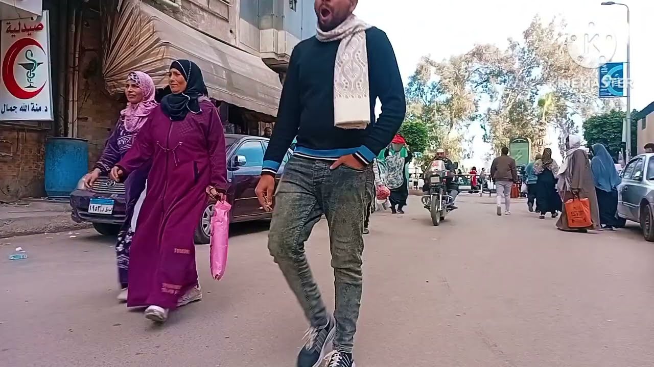 دخلت علي👀أمي لقيتها بتسيح🍯الملبن مع جارنا الجديد واللي حصل؟!!😱💔
