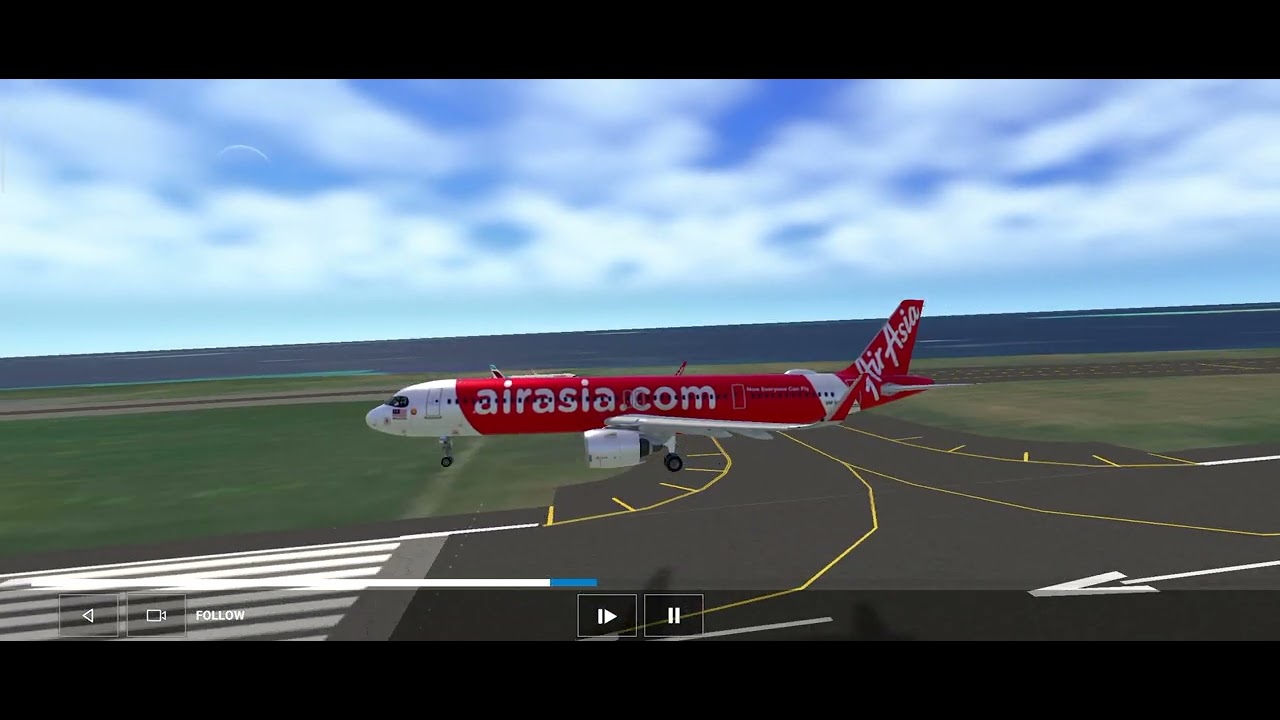 Airasia landing on velana international airport and taxi to the gate