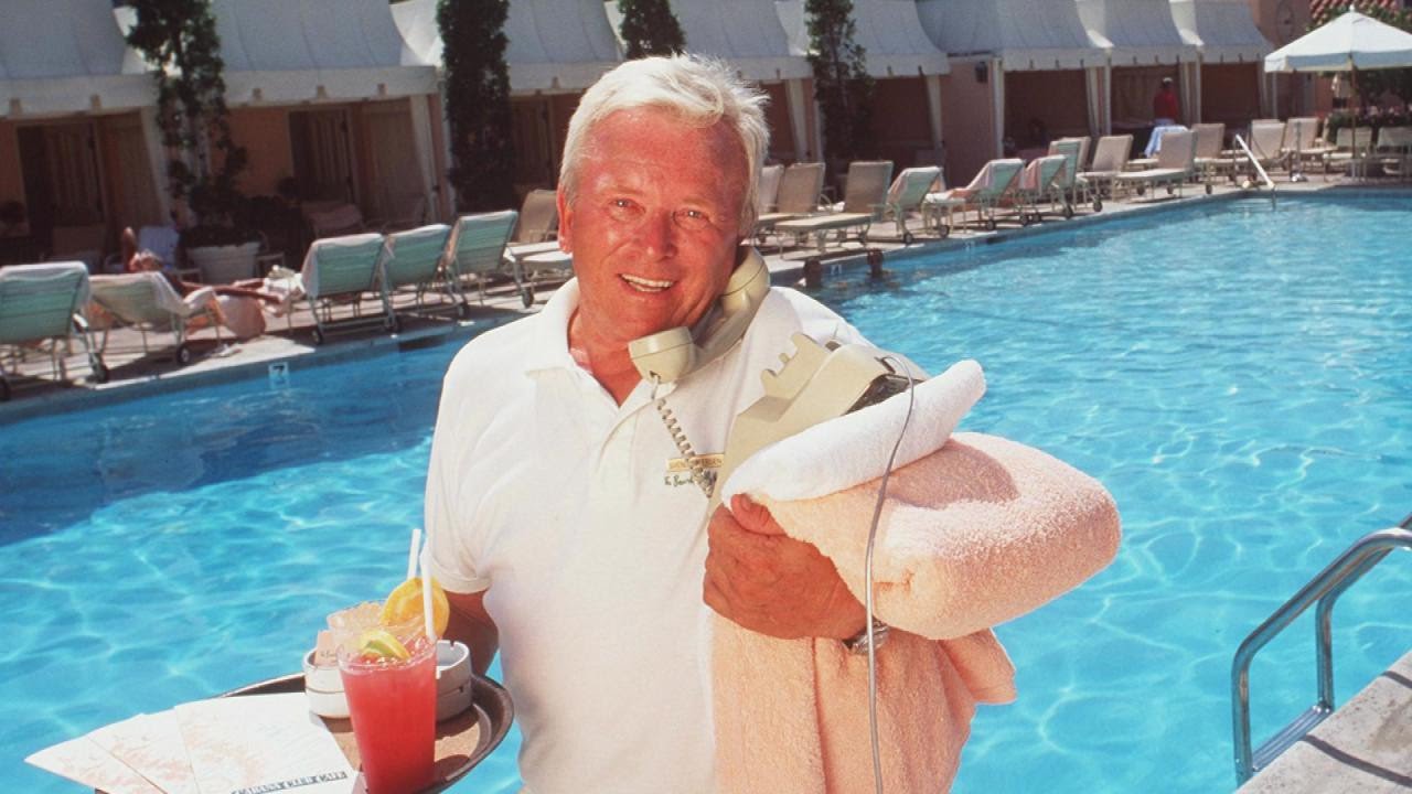 Legendary 'Pool Prince' of Beverly Hills Hotel at 86 Years Old Is Now Homeless