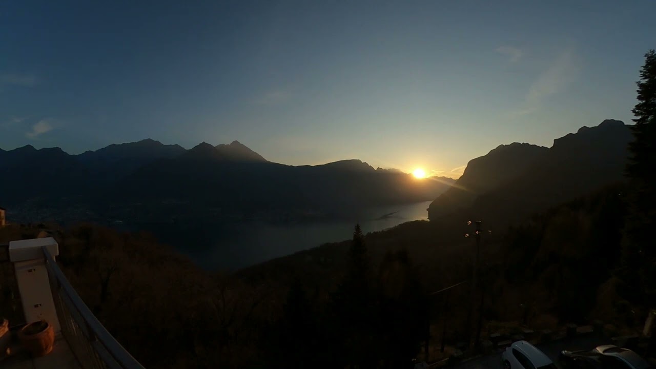 Valbrona Slow Sunrise (10 minutes nature sounds)