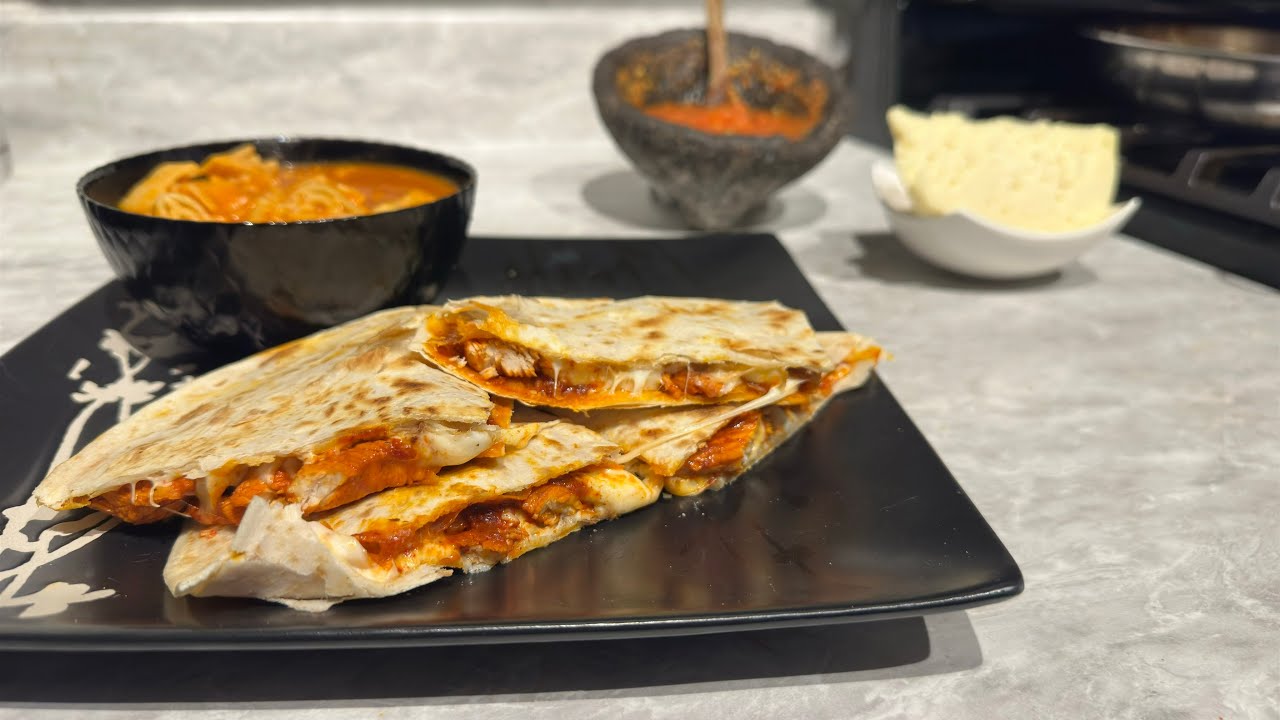 Gringas al Pastor con Pechuga de Pollo