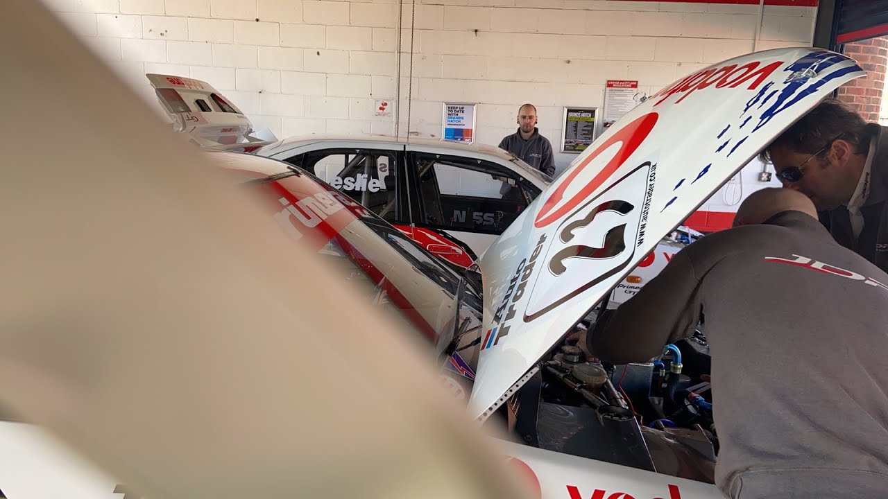 Nissan Primera Super Tourers Brandshatch with Anthony Reid