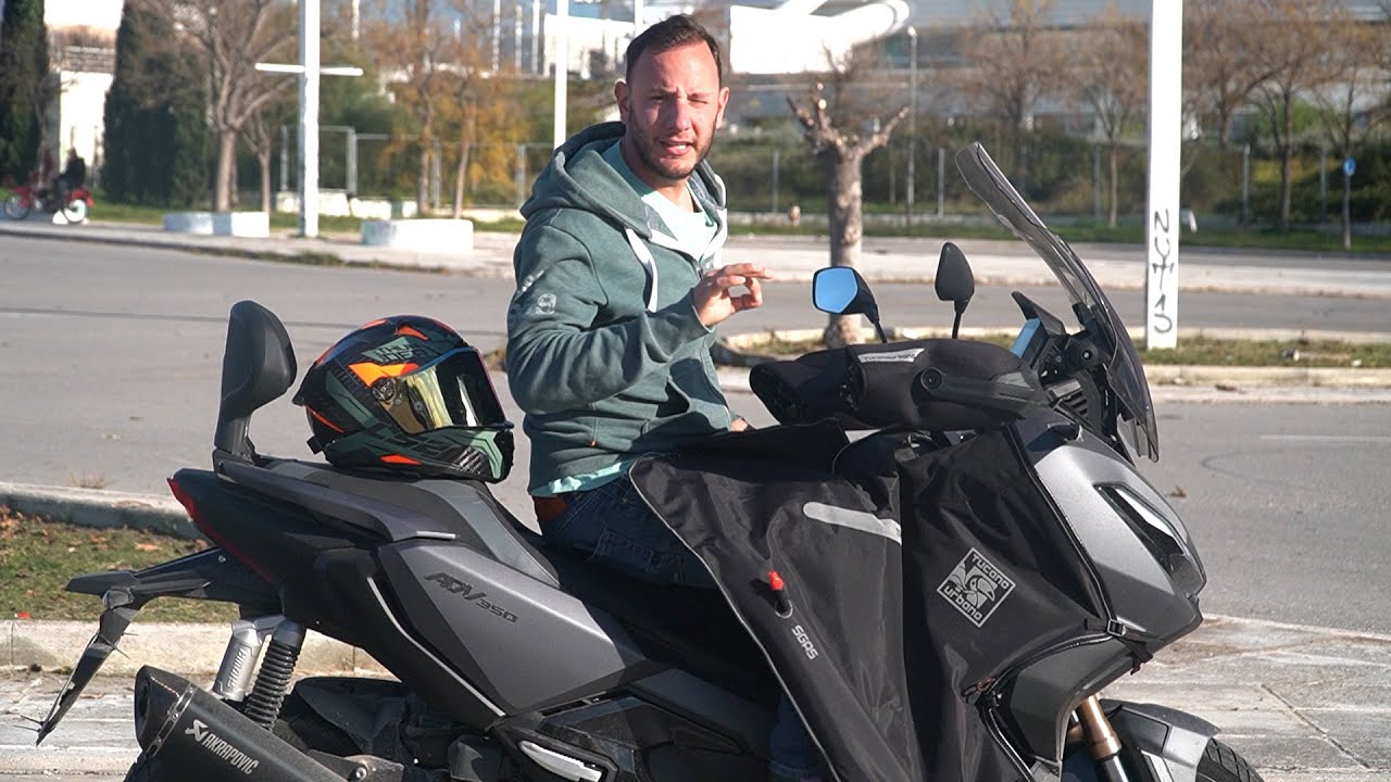 Review Honda ADV 350 by Motokinisi