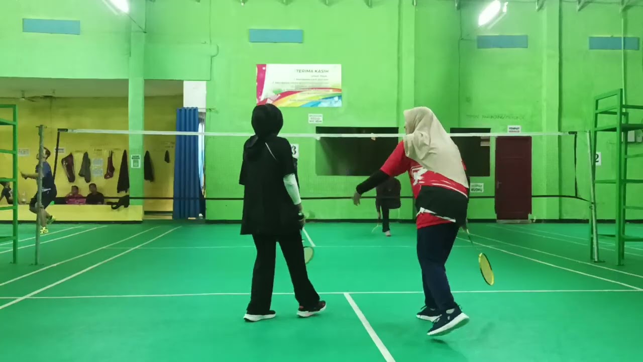 MBA YAYA DUET BARENG MAMA KYARA 🔥🏸BADMINTON PB BSN DI HARI SABTU 🥳