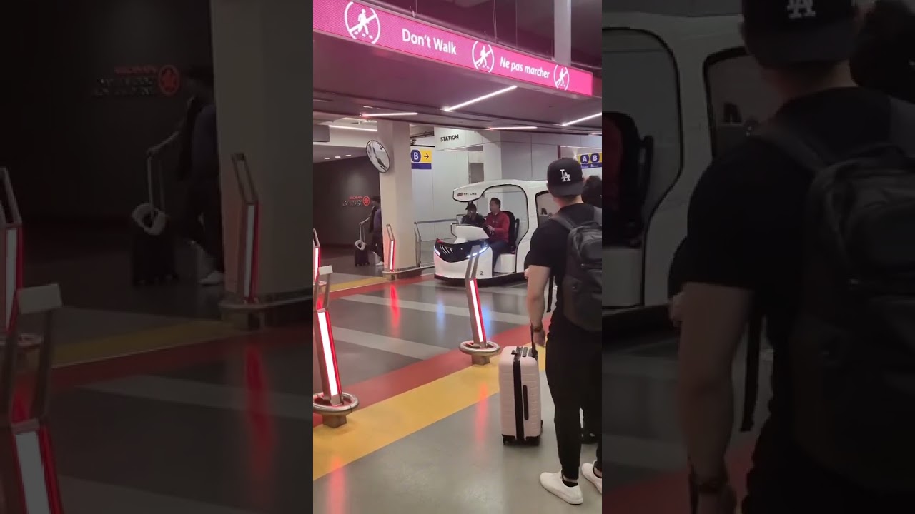 #airport #calgary #yyc #shorts #calgaryalberta #youtubeshorts #train