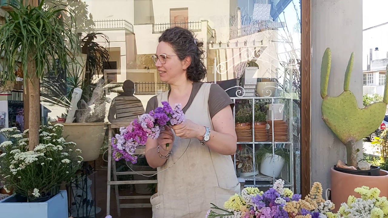 ghirlanda  di fiori duraturi